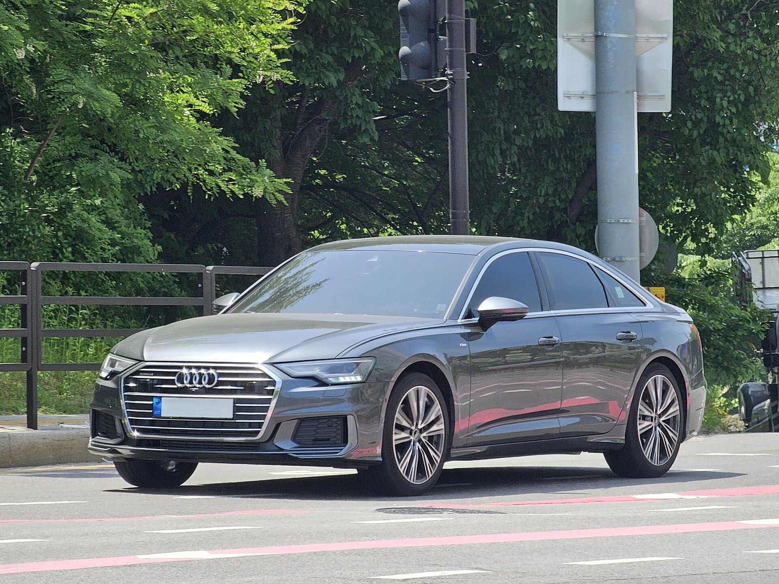 Audi A6, representative photo
